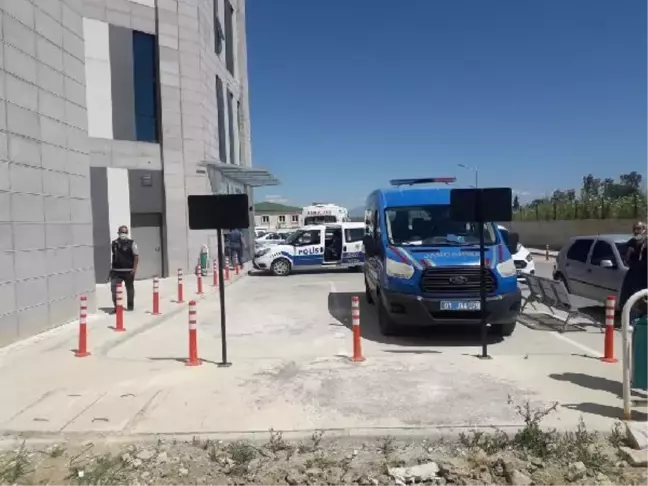 Ceyhan'da kaybolan çobanın cesedi sulama kanalında bulundu