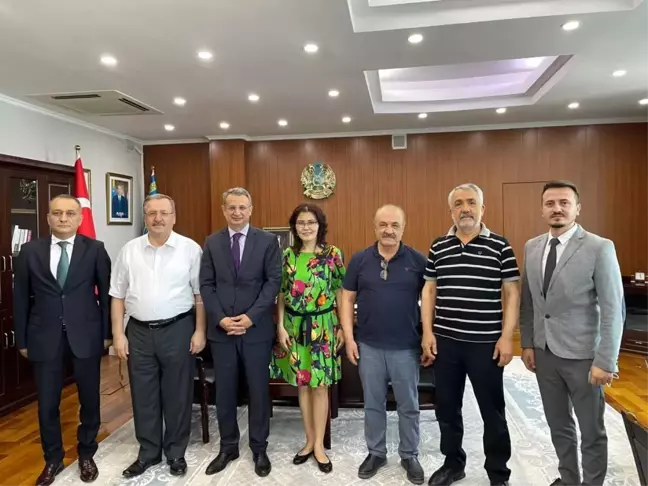 Ülkemizin Önemli Tıp Hocaları Ahmet Yesevi Üniversitesinde