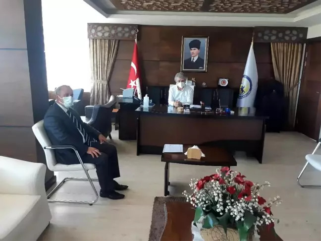 Gürgendağı Muhtarı Arslan Kaymakam Keklik'i Ziyaret Etti