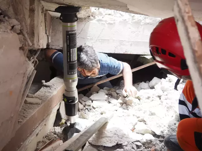 Konya Büyükşehir İtfaiyesi'nden deprem tatbikatı