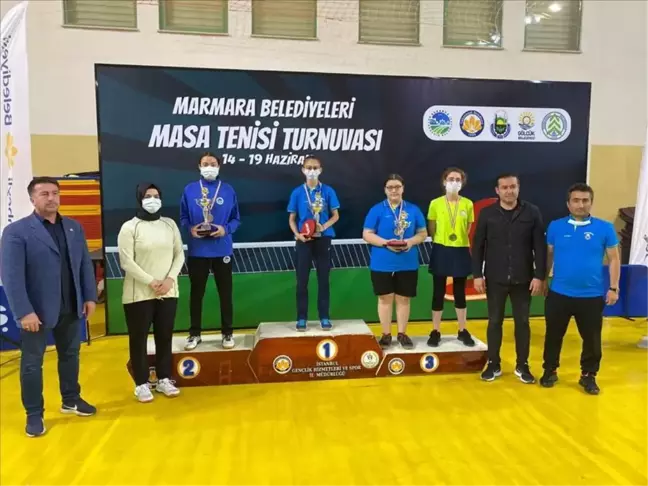 Masa tenisinde İnegöllü sporcular şov yaptı