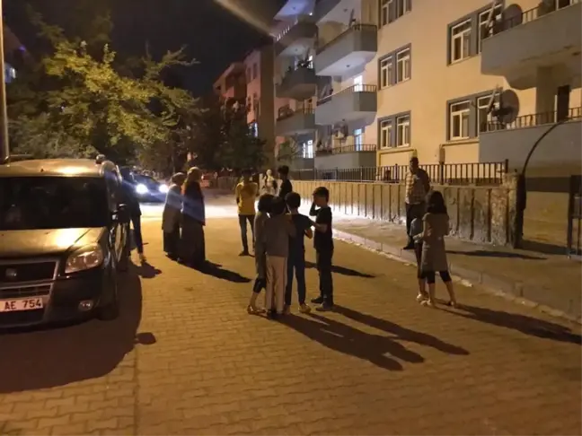 Bingöl'de 5,2 büyüklüğünde deprem meydana geldi