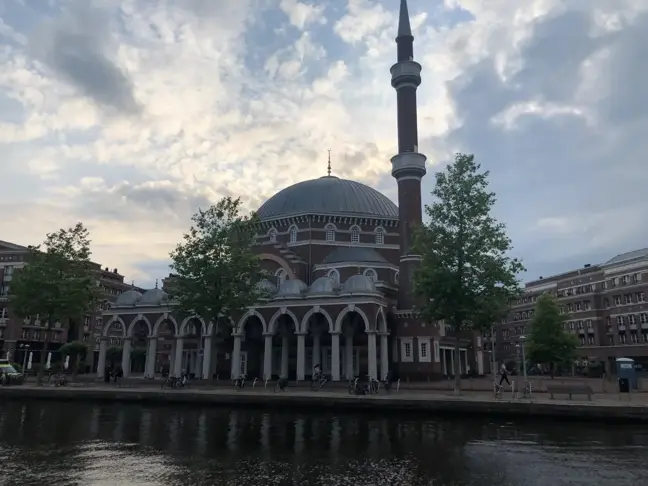 AMSTERDAM - Hollanda'da Amsterdam Ayasofya Camisi'ne saldırı