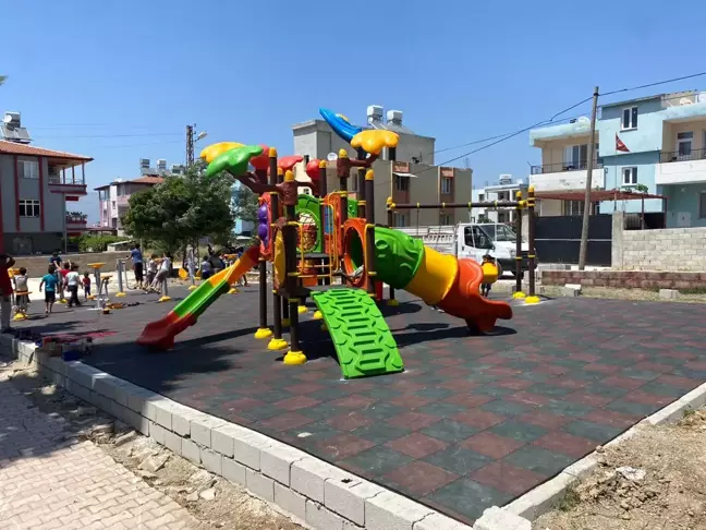 ÇOCUK DOSTU BELEDİYE, PARKLARI GÜZELLEŞTİRİYOR