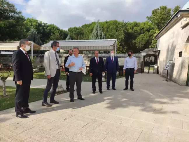 Milli Eğitim Bakan Yardımcısı Özer'den Rektör Tabakoğlu'na teşekkür