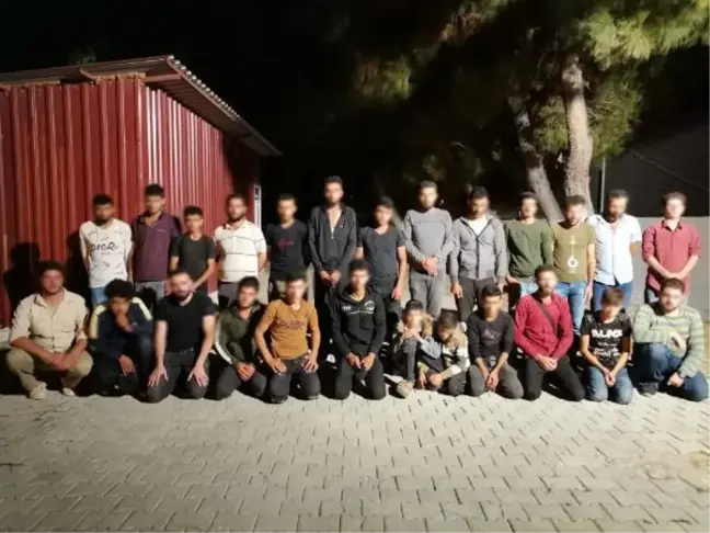 Hatay'da 37 kaçak göçmen yakalandı; 4 organizatöre tutuklama