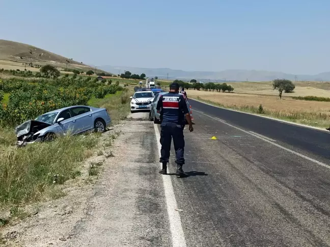 Afyonkarahisar'da kaza: 8 yaralı