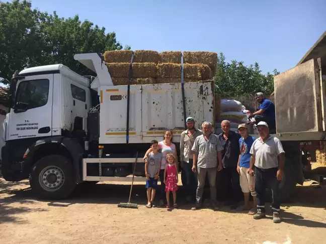 Son dakika! Edirne'den yangında zarar gören bölgelere kuru gıda ve saman gönderildi