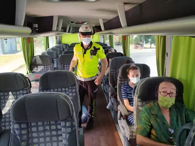 Keşan'da polis otobüs sürücüleri ve yolcularını uyardı