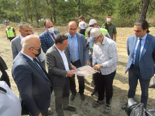 Afyonkarahisar Valisi Çiçek, Sandıklı'da incelemede bulundu