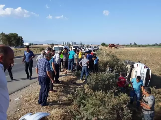 Son dakika... ADANA'DA OTOMOBİL İLE ELEKTRİKLİ BİSİKLET ÇARPIŞTI: 2'Sİ ÇOCUK 4 YARALI