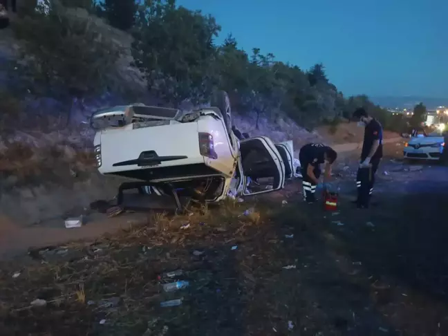 Makas attı, zincirleme kazaya yol açtı, olay yerinden kaçtı: 1 ölü, 8 yaralı