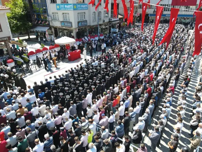 Son Dakika | KASTAMONU - Pençe-Şimşek Harekatı bölgesinde şehit olan Muhammed Öztürk için cenaze töreni düzenlendi (2)