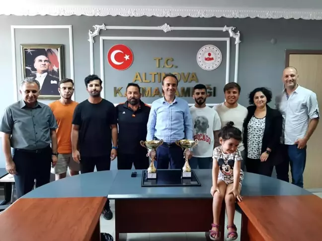 Ayak tenisine Altınova damgası