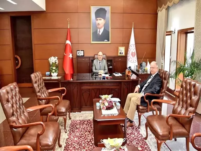 Vali Mustafa Tutulmaz'a Ziyaretler Sürüyor