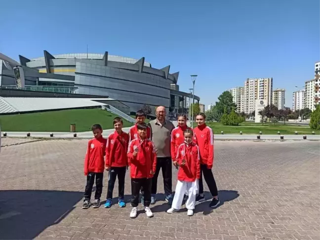 Karate Yıldızlar Türkiye Şampiyonası'nda büyük başarı elde ettiler