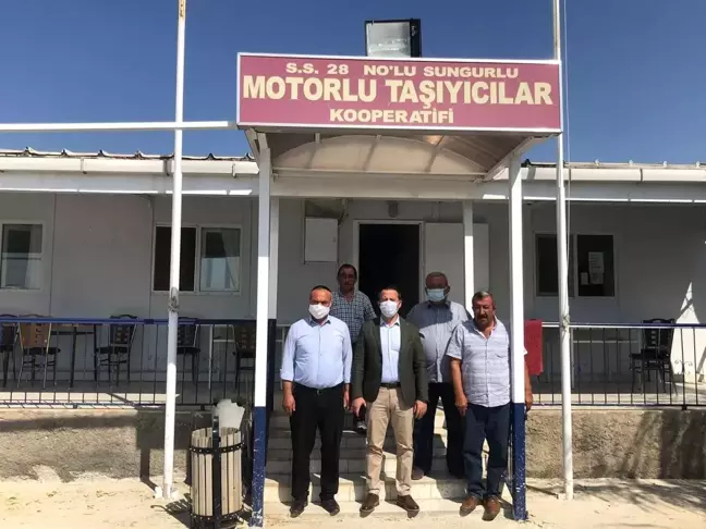 Kaymakam Görmüş kamyoncuların taleplerini dinledi