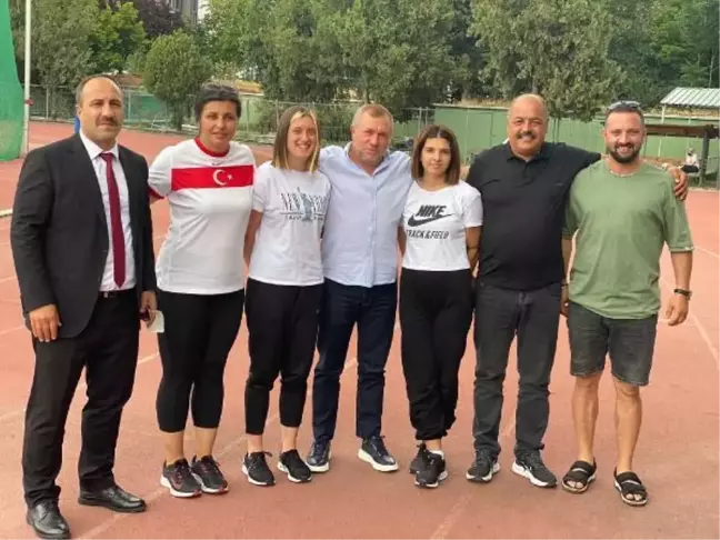 TÖSSFED Başkanı Birol Aydın: Tarih yazan sporcularımızı tebrik ediyorum
