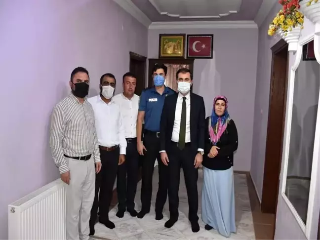 Son dakika! Kaymakam Mete ilk ziyaretini şehit yakınlarına yaptı