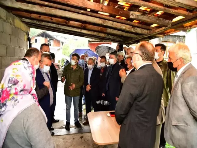Vali Mustafa Tutulmaz, TOKİ 2. Etap Konut Yapımı ile İlgili Üzülmez' de Vatandaşlarımızla Bir Araya Geldi