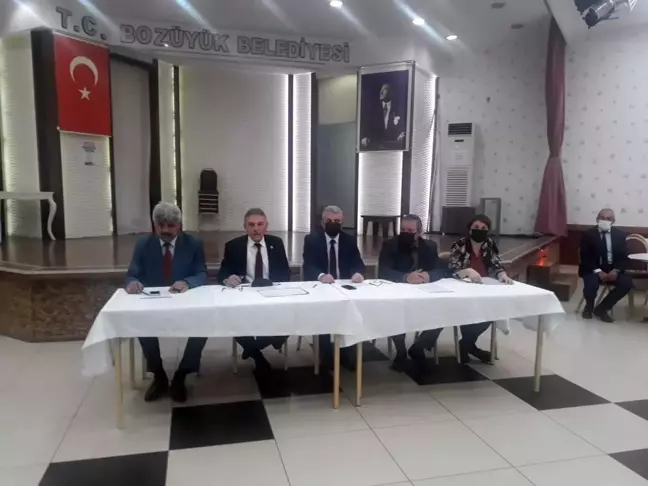 Belediye encümeni huzurunda iş yeri kiralama ihalesi yapıldı