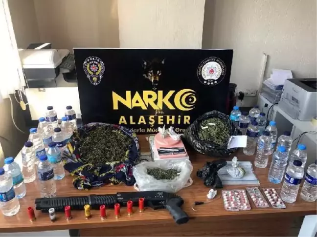 Alaşehir'de uyuşturucu operasyonu: 12 gözaltı