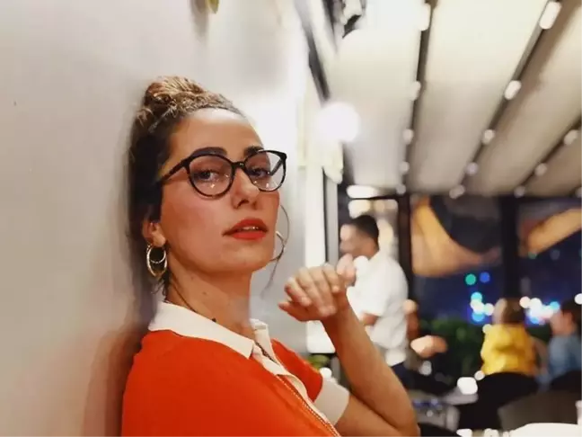 Esra Ruşan kimdir, boyu kaç? Esra Ruşan aslen nereli, evli mi? Masumlar Apartmanı Esra Ruşan biyografisi!