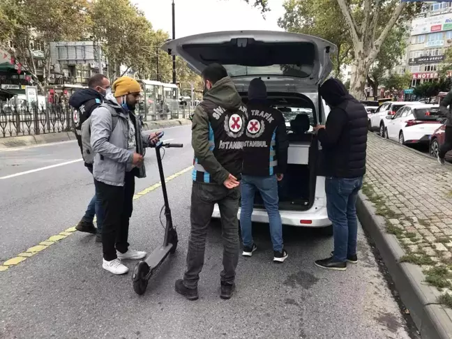 Fatih'te elektrikli scooterlara yönelik denetim