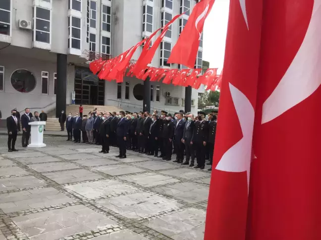 Çarşamba'da 29 Ekim Cumhuriyet Bayramı kutlanmaya başlandı