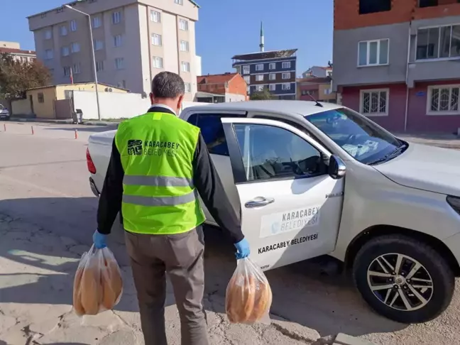 Karacabey'de Aşevi, ihtiyaç sahiplerinin ve karantinadaki kişilerin hizmetinde