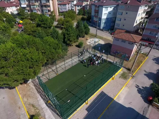 Derince'ye 11 çim saha inşa edilecek