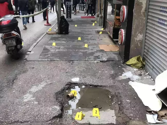 Son dakika 3. sayfa: Elazığ'da silahlı kavgaya karışan şüpheliler adliyeye sevk edildi