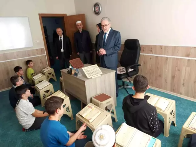 Müftü Can, Kuran kursu öğrencileriyle bir araya geldi
