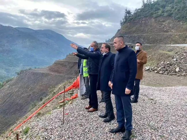 Son dakika haberleri: AK Partili Kırkpınar, Kemalpaşa'da yatırımları inceledi
