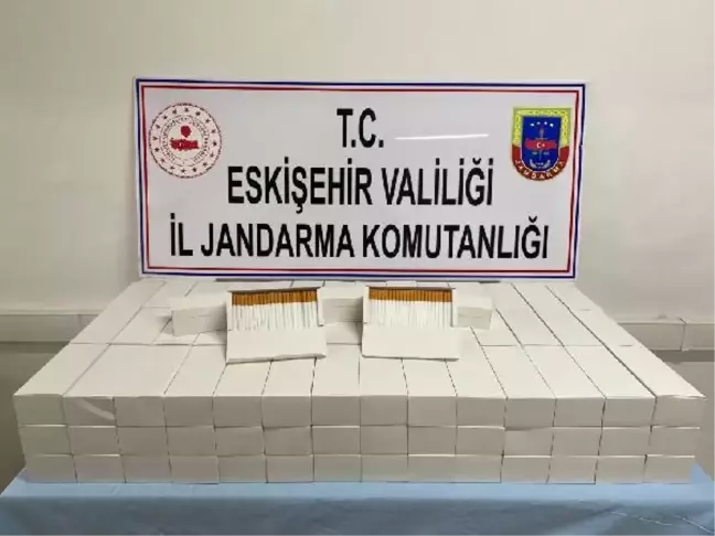 Eskişehir'de kargoyla gelen 27 bin makaron ele geçirildi