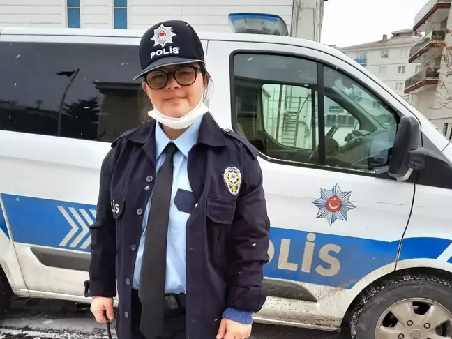 Down sendromlu Rümeysa'nın polis olma hayali gerçek oldu