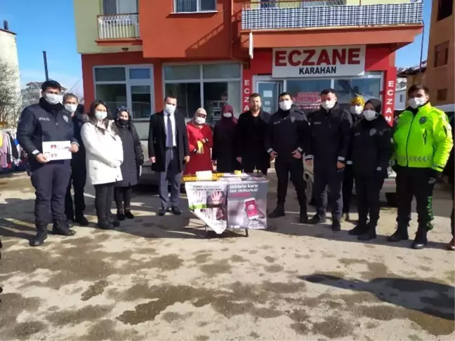 Son dakika haberi! Pazarlar polisi KADES'in tanıtımı için stant açtı