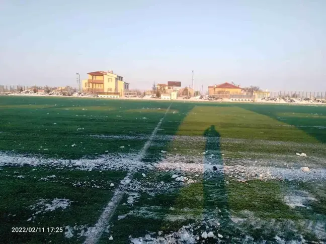 Başakpınar Şaban Tankurt Stadı hazır