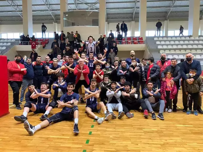 Bigadiç Belediyespor adım adım play-off'lara