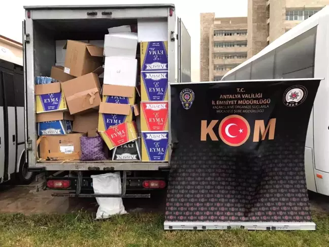 Son dakika haberi! Antalya'da 1 milyon 200 bin TL değerinde kaçak tütün operasyonu