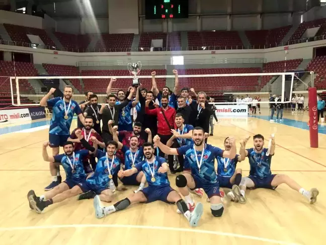 Son Dakika | Yenişehir Belediyesi Erkekler Voleybol Takımı 1. Lig'e yükseldi