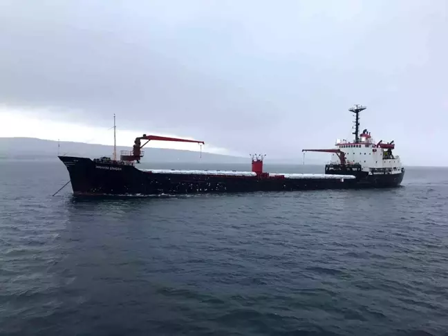 Çanakkale Boğazı'nda gemi arızası: boğaz çift yönlü trafiğe kapatıldı