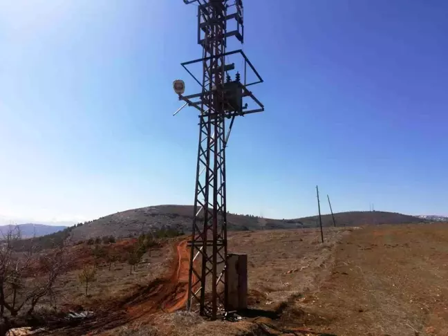 Konya'da trafo çalan hırsızlar mahalleyi susuz bıraktı