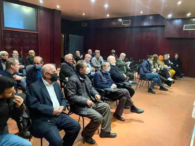 Yıllarını eskiten terzilere plaket