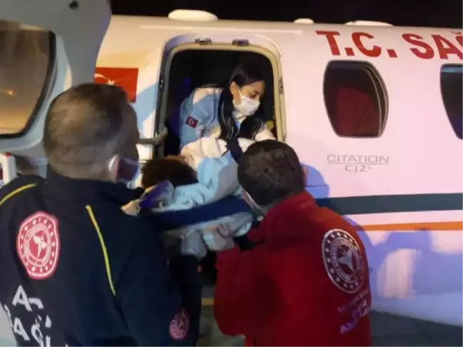Yüzünden parça kopan Serdar, ambulans uçakla götürüldüğü Antalya'da ameliyat edildi