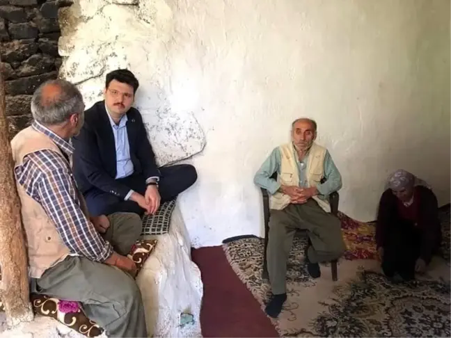 Kaymakam Kurt'tan ihtiyaç sahibi ailelere ziyaret