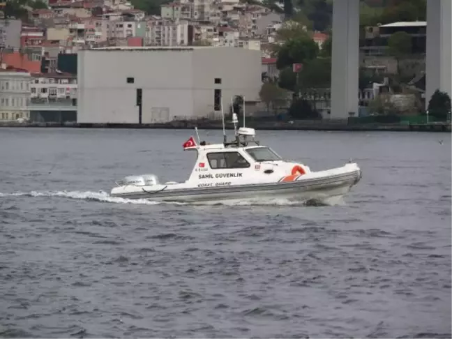 İSTANBUL-(Fotoğraflarıyla)- SAHİLDE FOTOĞRAF ÇEKİLİRKEN DÜŞTÜĞÜ BOĞAZ'DA KAYBOLDU