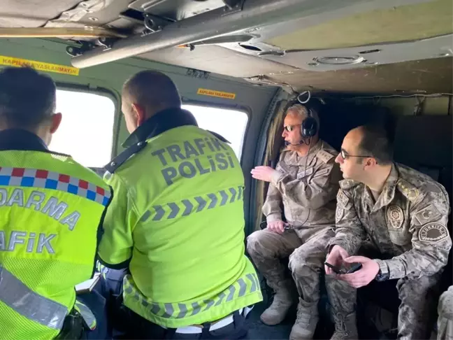 Tunceli'de helikopterli trafik denetimi