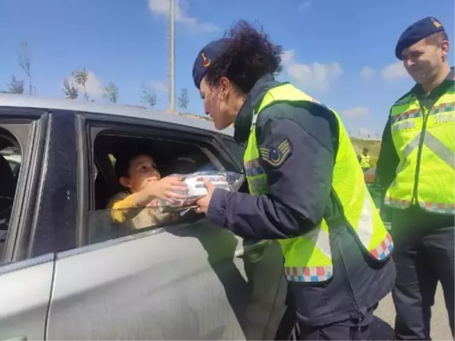 Arnavutköy'de 'yayalar için 5 adımda trafik güvenliği' tanıtıldı