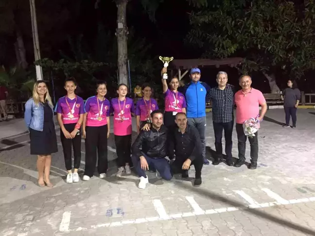 Fethiye'de 76 öğrencili ortaokul Bocce'de Türkiye Şampiyonu oldu